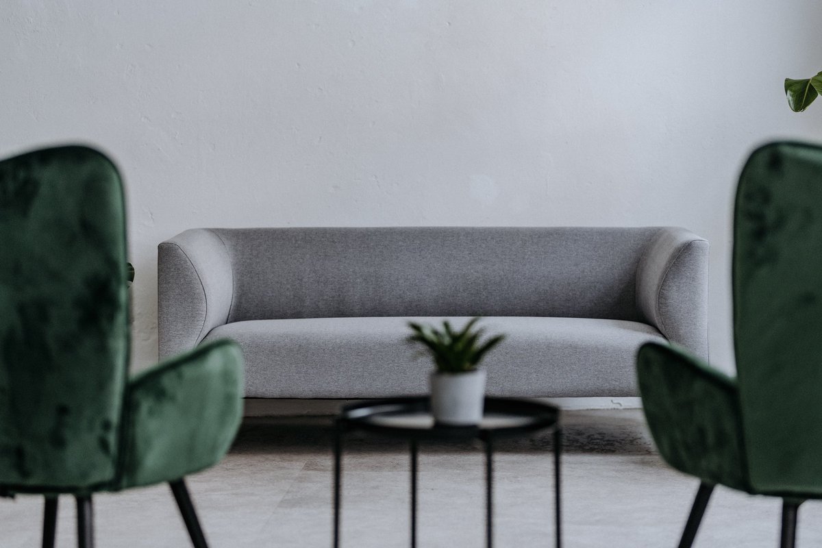 JenRuangprim's tweet photo. Das neue Atelier nimmt langsam Form an 🥰 
Raum 1 von 4 ist fast fertig.
Fehlen noch die Hintergründe für die Shootings und paar Feinheiten. https://t.co/HzAkjPj1Mz