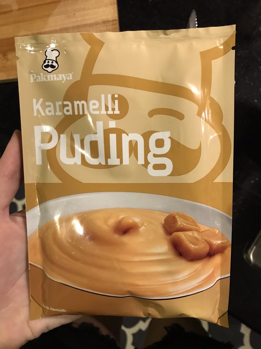 ıgrenc cok kotu rezilsin pakmaya karamelli puding diye kandırmıslar sekerli sut yiyom sanki hevesim kursagımda kaldı bye