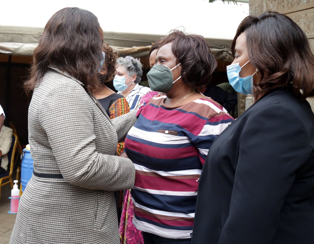 Today I accompanied our Party Leader H.E @skmusyoka and other Leaders to condole with the family of the late Nzamba Kitonga at Lee funeral Home.
We will remember SC Nzamba for his great accomplishment as a law expert who helped this country get the most progressive constitution https://t.co/gUGJsTrvPt
