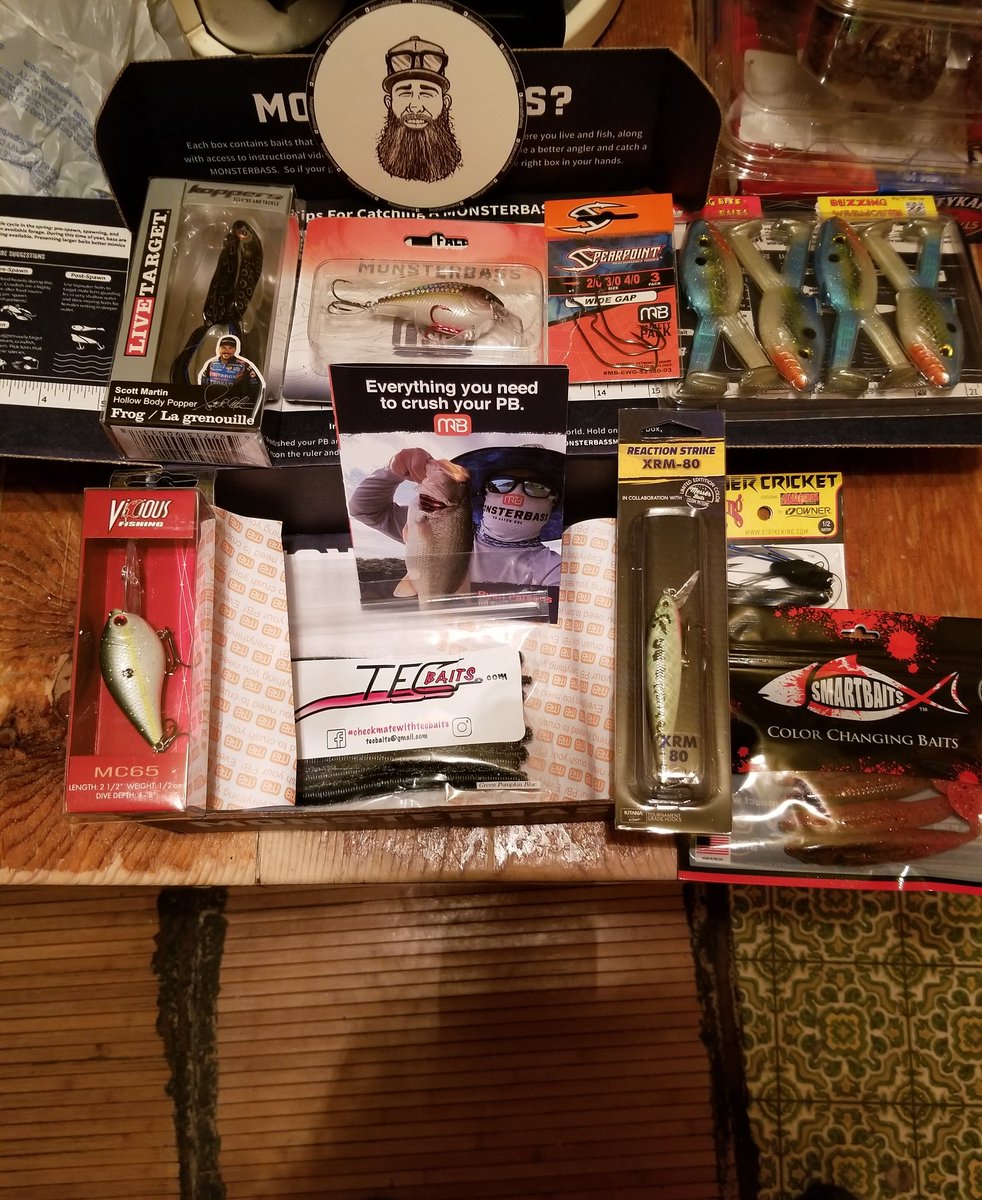 KennyKnuckles's tweet photo. It's another good day. Received #thebetterbox yesterday from @monsterbassco the southern box. Got some amazing new baits and an awesome sticker from Alex Rudd Fishing. @LIVETARGETLURES @Smartbaits @Viciousfishing @BigBiteBaits @ANGLRlabs @StrikeKingLures https://t.co/6VnP3XMuZC