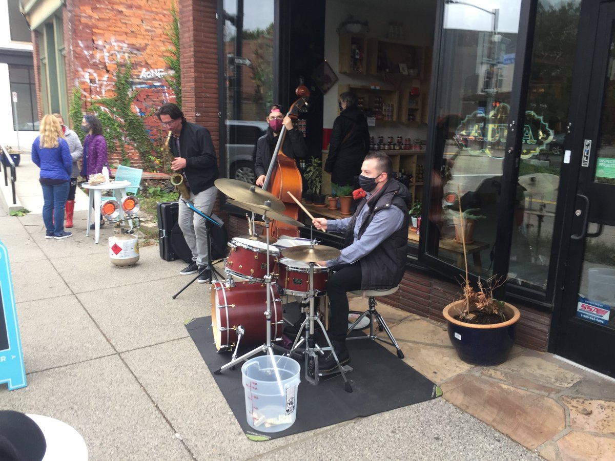 PittsburghTrail's tweet photo. Adda Bazaar coffee in Garfield, Penn Ave

@addacoffeehouse https://t.co/JKgwXge5zQ