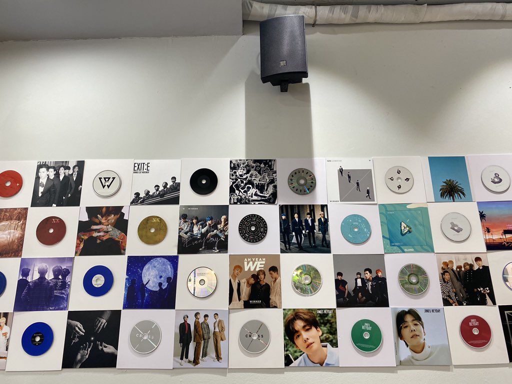 nanasg303's tweet photo. #FromWINtoWINNE7R
Itโs not perfect but I love this memorable corner ๐ฅบ
#REPL4Y_WINNER
#V_InnerCircle https://t.co/sJma8INhgV