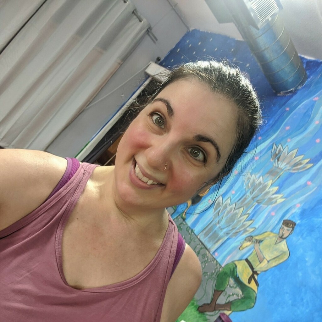 MahinBellydance's tweet photo. Sweaty post-ShimmyPower selfie!

That how we do Sunday mornings - getting heart-pounding bellydance workout!!
.
.
.
.
.#AZdance #phoenixdance #dancespiration #azdancecommunity #IDanceAtOneWorldPhx #AZdancer #phxdancers #IDanceAtOneWorldPhx https://t.co/DDD4GGlASO