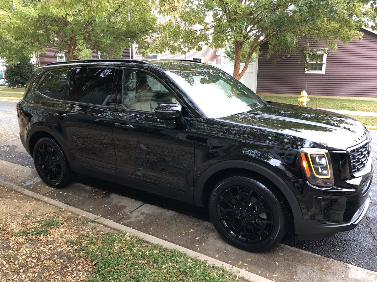drdetailsdmv's tweet photo. 2021 Kia Telluride with a foam wash and light interior detail by @drdetailsdmv  #VeteranOwnedBusiness #smallbusinessowner https://t.co/Uf4qxkMozb