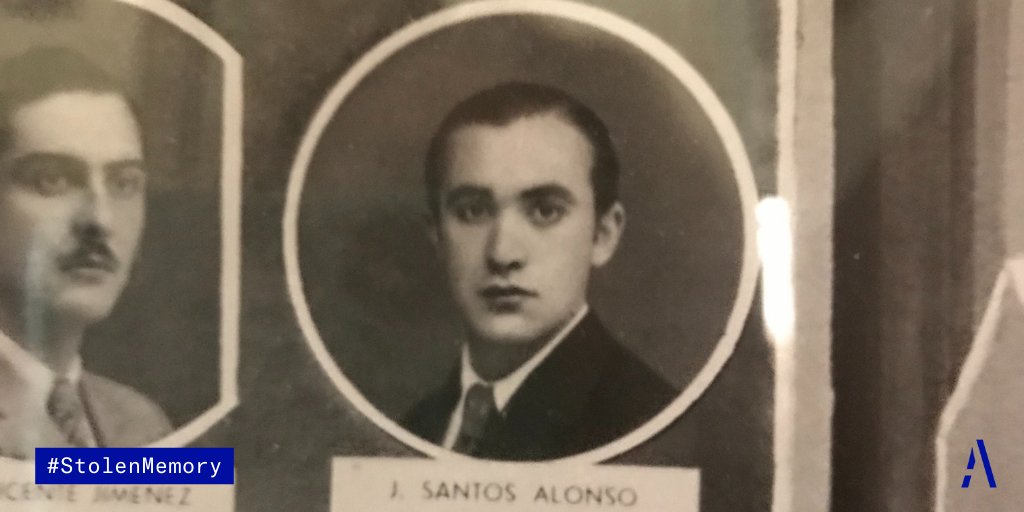 ArolsenArchives's tweet photo. This signet ring once belonged to Miguel Santos. The Nazis deported the Spaniard from France to the Neuengamme concentration camp in Hamburg in 1944. We will soon be returning the ring to his niece. She contacted us after seeing it by chance in a Spanish newspaper article. https://t.co/41bUbUCpQD