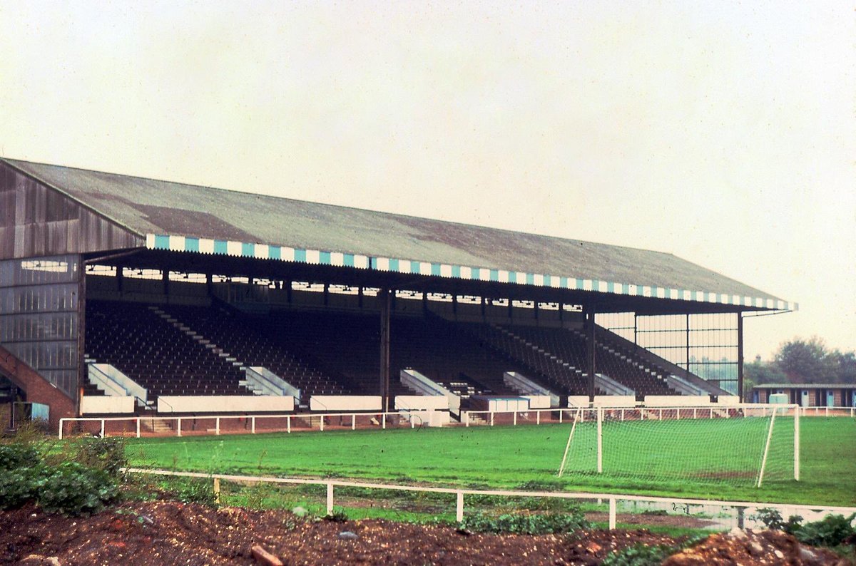 BedfordTown's tweet photo. Thanks to Bob Lilliman photographer and contributor to #Groundtastic magazine for these photos of the original Eyrie. Great to see! https://t.co/uWqJftOM5B