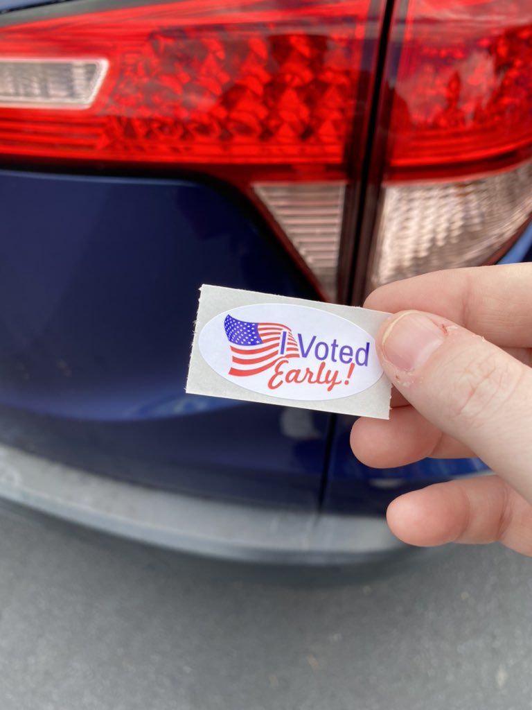 tolerateit13's tweet photo. Adios, Cheeto. ๐ #floridavoting #FloridaForBiden #earlyvoting https://t.co/J5qli2sD5e