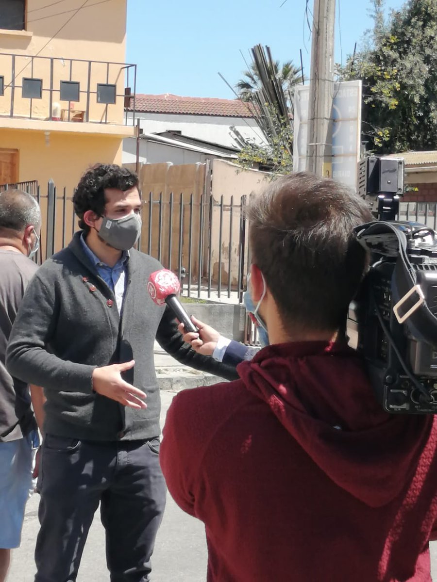 Nuestro presidente regional @QuezadaGaete , explicando la importancia de la participación y resguardo de medidas sanitarias en este #Plebiscito2020: distancia física, mascarilla, higienización de manos y protección solar. #PlebiscitoSeguro https://t.co/b8476AkBfb