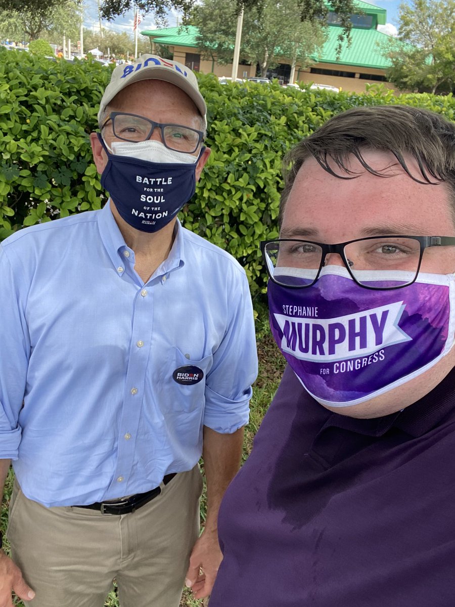 My career in field as told by my pictures with <a href="/TomPerez/">Tom Perez</a> 

how it started            how it's going
In 2019 at                   In 2020 in my 
<a href="/orgcorps2020/">Organizing Corps 2020</a>       home turf.