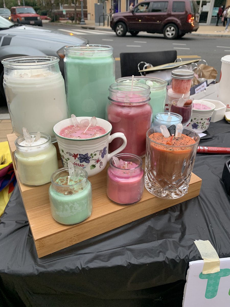 LilAbnormality's tweet image. Hey everyone!! I know it’s been forever since I’ve actually posted anything and I wanted to show my new shop! It’s on Etsy and I sell candles, tealights and wax melts with herbs and crystals in them. (I do still bake don’t worry lol) 

etsy.com/shop/TheCrying…