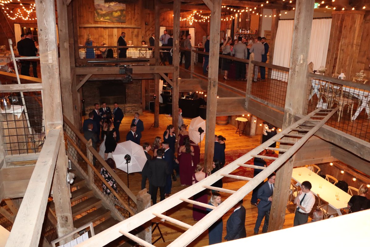 foto_go's tweet photo. Thanks for Visiting The Magic Mirror at Katherine and Corey's Wedding! What a beautiful night at the Barn on the Pemi in Plymouth, NH - Such a fun night with all of Corey and Katherine's family and friends. 📷 💑 - https://t.co/nQHxAYYGOM https://t.co/jvvCWOdLWI