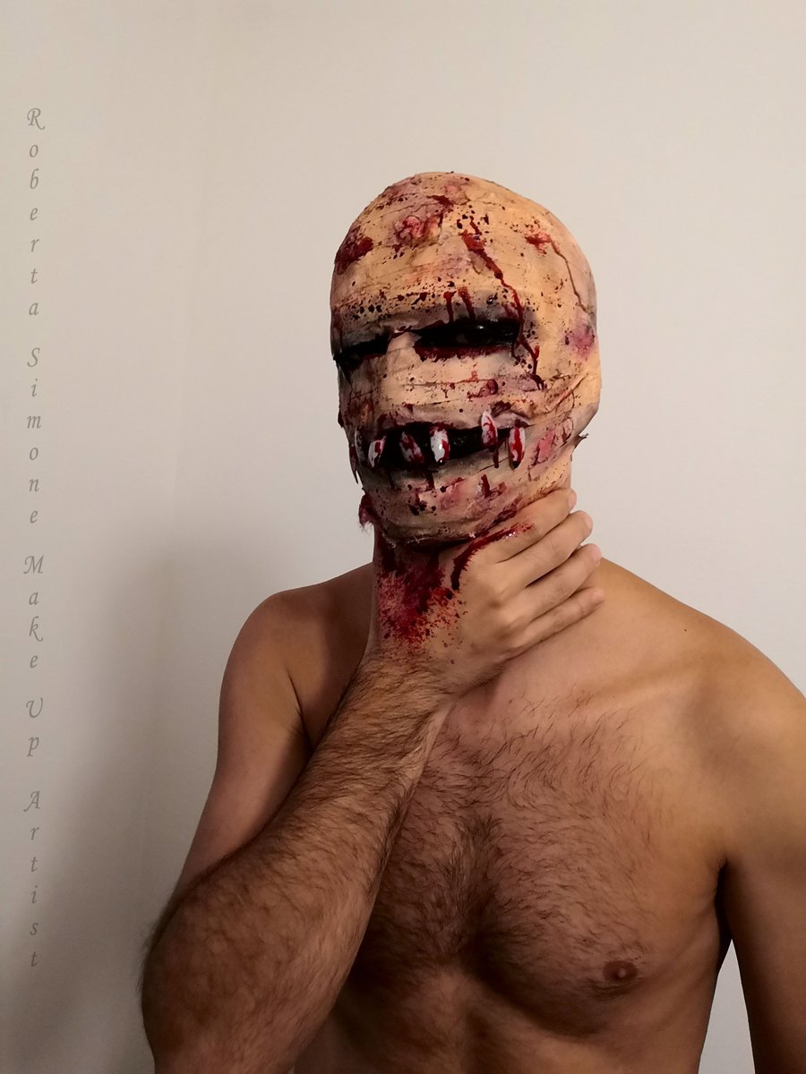 arforever88's tweet photo. Halloween sta arrivando 🎃👻🎃 #sfxmakeup #sfx #sfxmua #creativemakeup #creativeart #makeupobsession #makeupmood #picoftheday #makeupitalia #makeupitaly #makeupideas #makeupoftheday #halloweenmakeup #halloweensfx #Halloween2020 https://t.co/TvPGNxint1