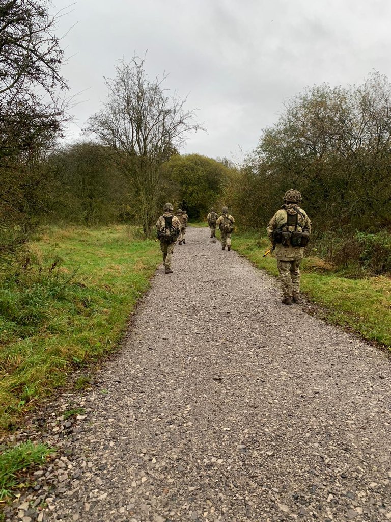116procoy's tweet photo. How was your #weekend? This weekend 116 Pro Coy refreshed their patrol skills, conducted night navigation, CBRN, Battlefield Casualty Drills, and PT. Why not join us? @1MPBrigade @1RegtRMP #army #armyreserve #volunteer #militarypolice #redcap https://t.co/9xVRw9E1i2