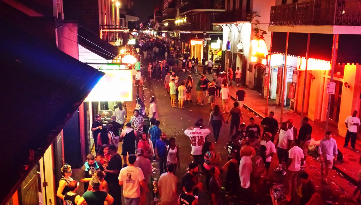 A1- It has been a while since I've been to New Orleans
#TravelBlogTips #travelingsession