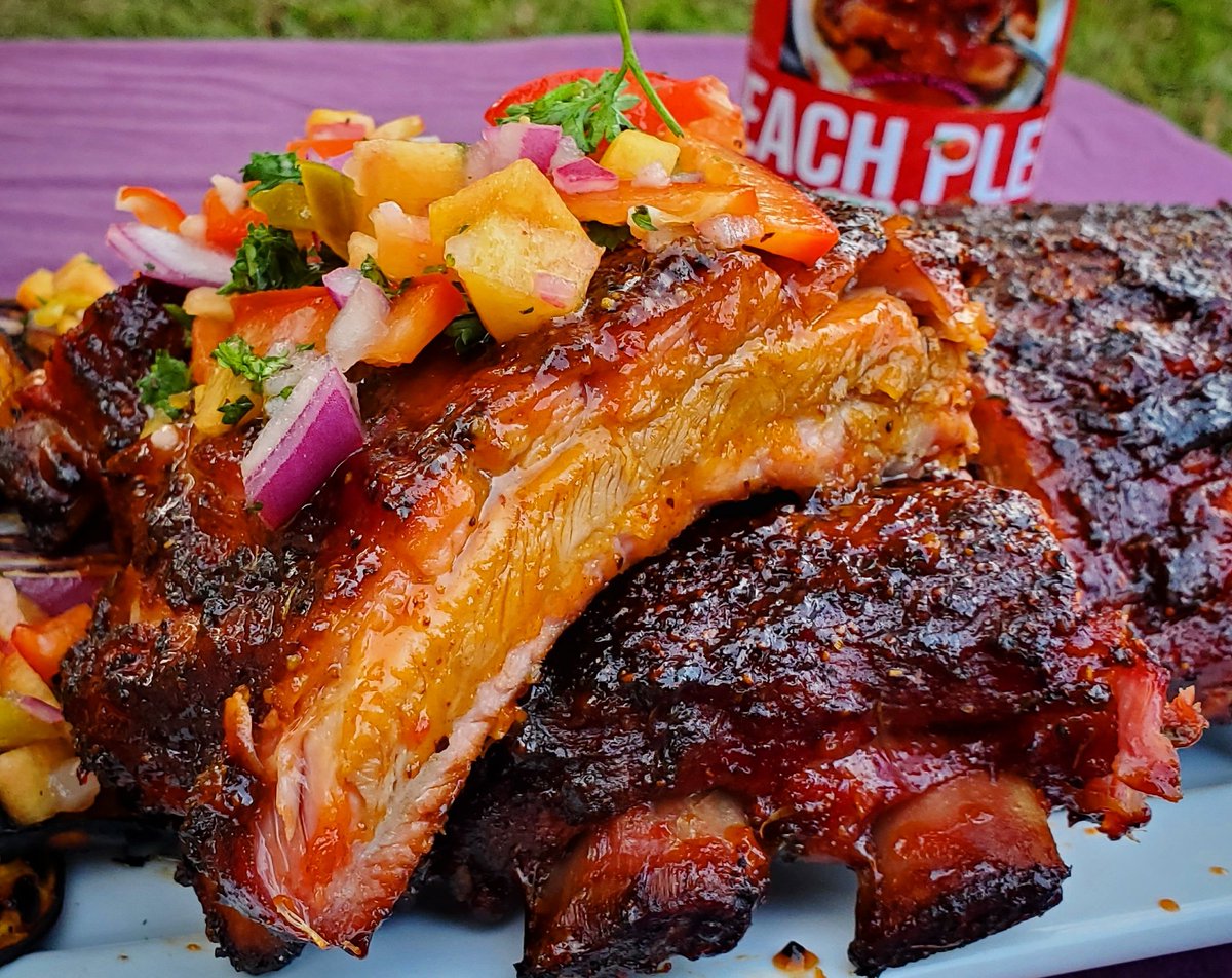 Raymack72's tweet photo. Peach BBQ Baby Back Ribs top with a homemade Peach Salsa...that Peach Pleaz BBQ Sauce created by @_meshas_corner is 🔥.
If you like this recipe check out the link under my profile picture right now.
#Raymackstyle #soulfoodsunday #food #recipes #youtube
#ribs #babybackribs #bbq https://t.co/OBqt8Jkc4n