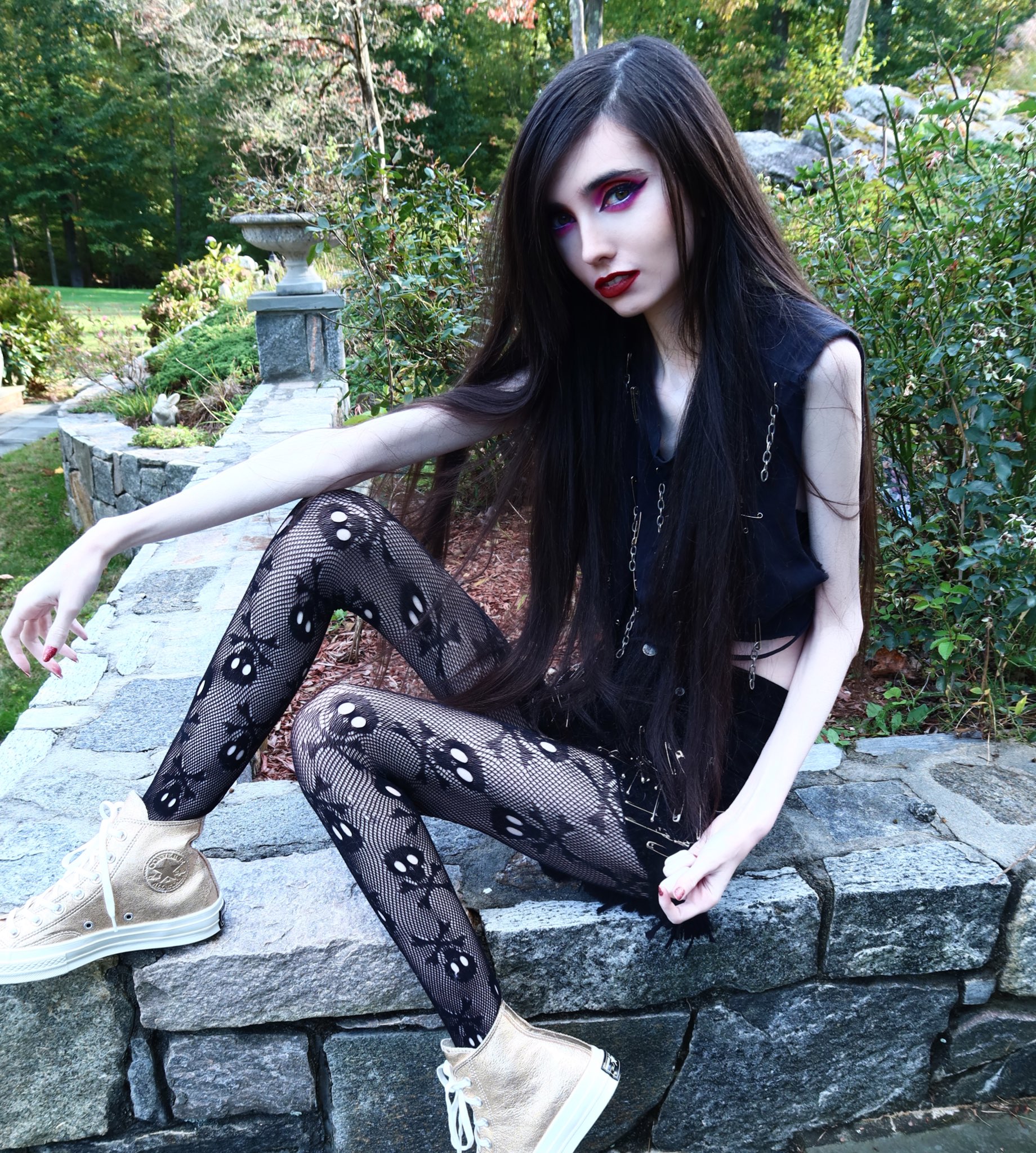 Eugenia Cooney on Twitter.