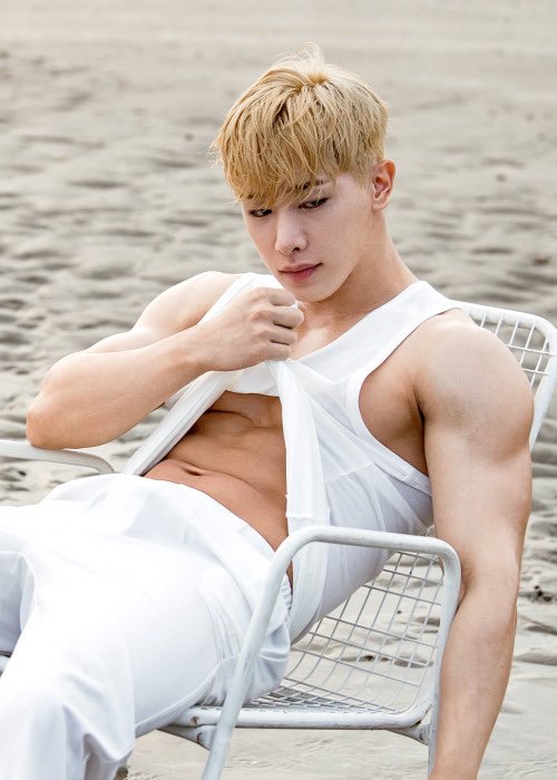 𝙸𝚜 𝚝𝚑𝚒𝚜 𝚝𝚘𝚘 𝚜𝚎𝚍𝚞𝚌𝚝𝚒𝚟𝚎 𝚏𝚘𝚛 𝚊 𝚂𝚞𝚗𝚍𝚊𝚢?