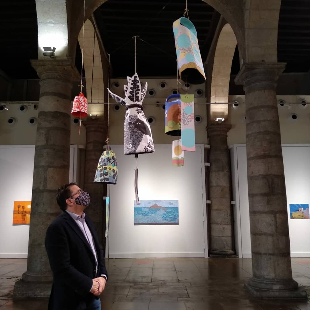sandovalmuseo's tweet photo. Disfrutando del proyecto #ovejanegra último trabajo de #charris #angelmaterocharris @amcharris #salaalmudi #murcia #spain #españa
Proyecto de realizar una #trashumancia con #gabimartinez
#arte #art #pintura #sandovalmuseology #sandovalartcritic #OVEJANEGRA #CARAVANANEGRA https://t.co/NT5Mx4N9sg