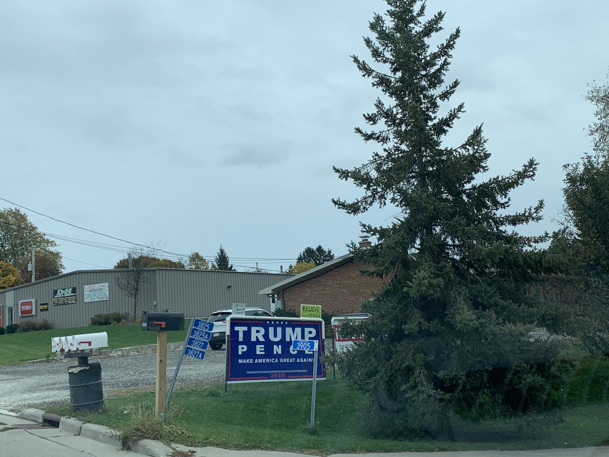 CHIZMAGA's tweet photo. Northern Wisconsin is all Trump! https://t.co/upfnuW9EXT