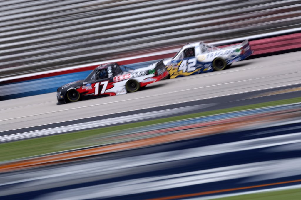 NieceMotorsport's tweet photo. Race Results from @TXMotorSpeedway
🚙: No. 45 @AirpowerFDN driven by @Tbayne6 P29
🚙: No. 44 #RuedebuschDevelopment driven by @NatalieRacing P30
🚙: No. 42 #FHEFraclock driven by @JamesBuescher P15
🚙: No. 40 @MarquisSpas driven by @Ryan_Truex P34
#PressTheAttack https://t.co/Bhq8MooGrz