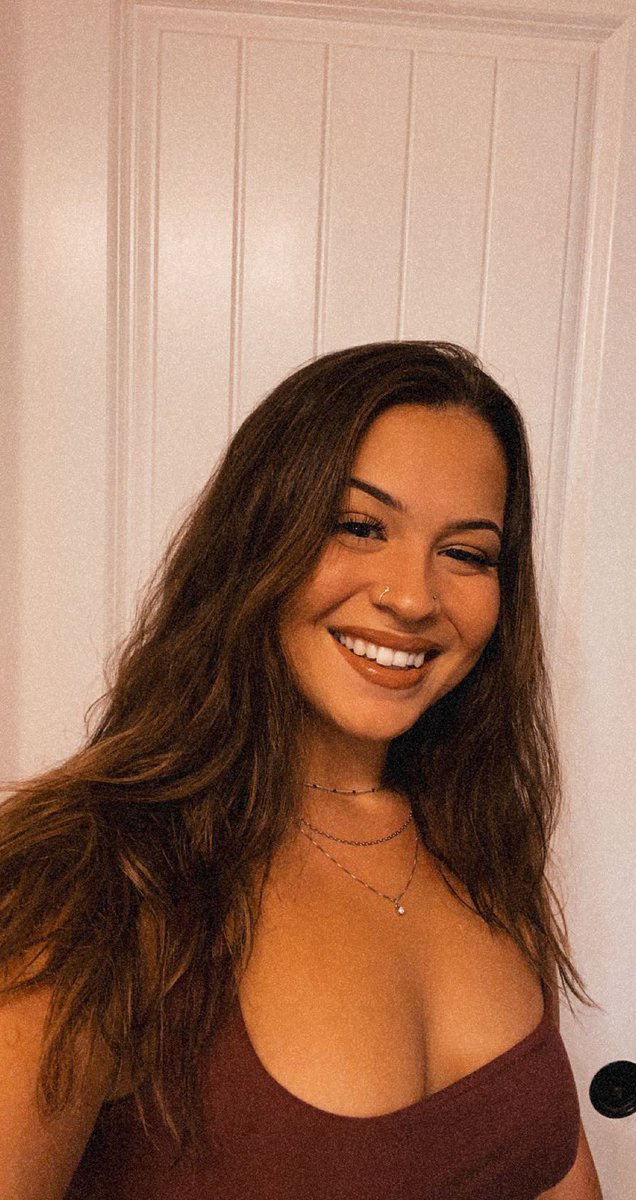 neva seen u before 
#spookyLGBTQIA