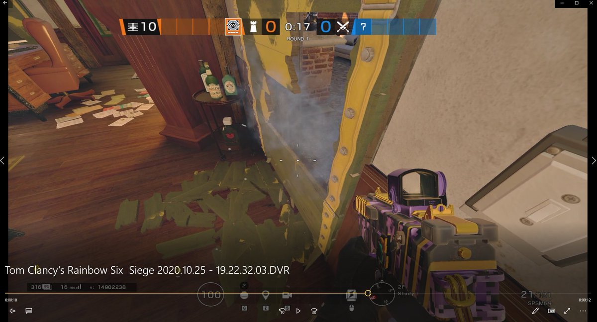 Pengu's tweet photo. Did some testing of the smoke generated on villa vs club house and its very clear that something is off ( probably due to the lighting update on Villa )

this is just by Punching a barricade - it's similar/same with shooting. https://t.co/LyOuPerTiQ