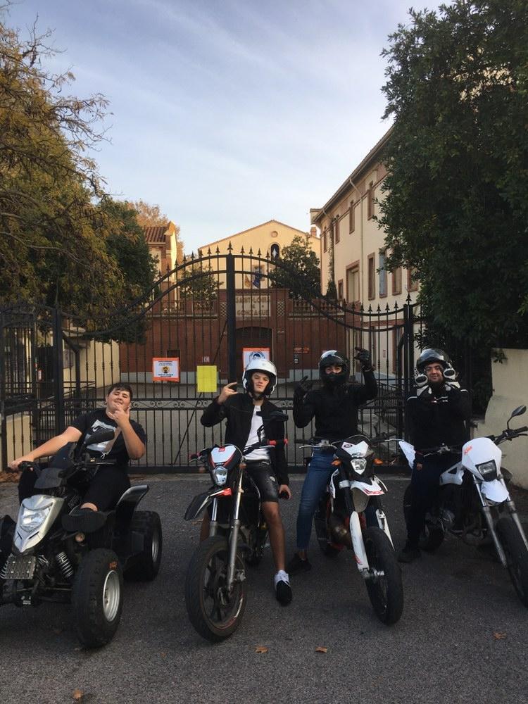 MadernD's tweet image. Devant St Louis 🤟❤