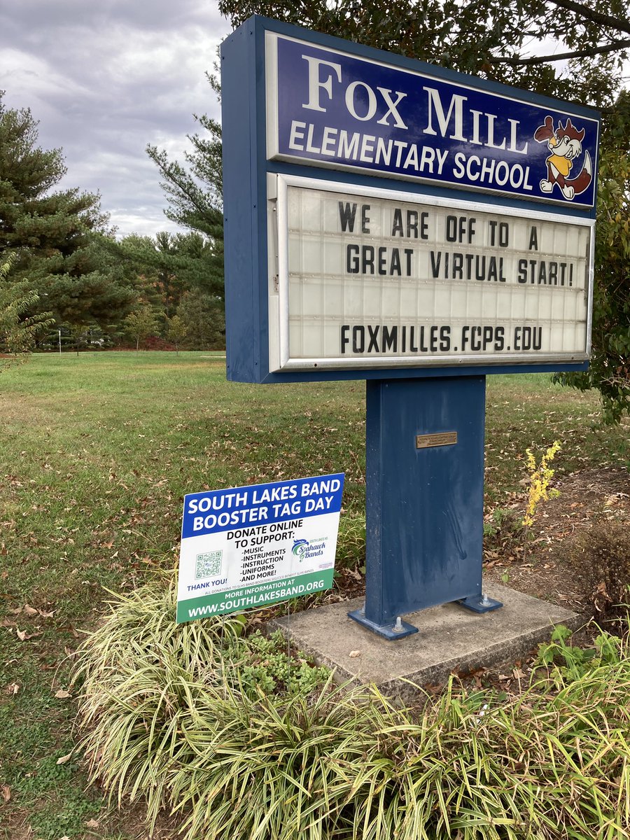 southlakesband's tweet photo. We didn’t forget our friends at @ForestEdgeES , @FoxMillES &amp; @LakeAnneES ! Thanks for supporting Seahawk bands! https://t.co/hmlYnOXw2s #sltagday2020 #thebandplayson https://t.co/vUa7lI61Lj