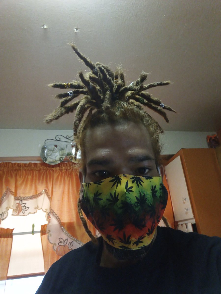 jus_blazed911's tweet photo. #greatlocs #knotnation #dreadicated #RicanRasta https://t.co/HfNbBbKUAE