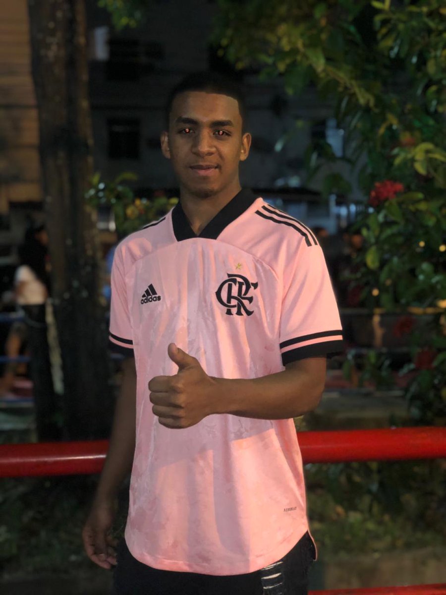 crf_rdavi's tweet photo. + 2 🔴⚫🥳 https://t.co/fcXsmg2tzy