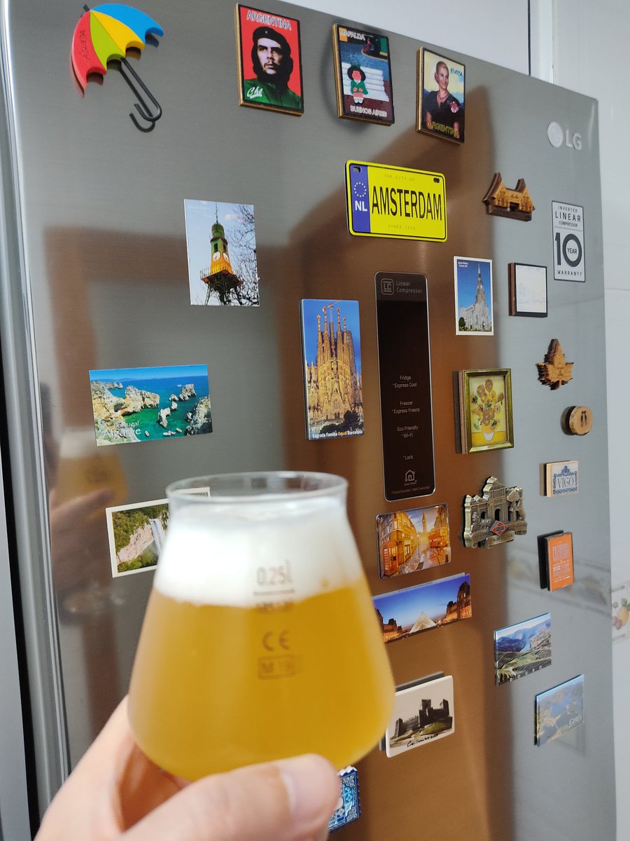 jrobertofaraujo's tweet image. Vamos terminar o domingo como?
Apreciando uma bela @HoegaardenCA pensando nas próximas viagens que farei assim que for seguro e possível, para adicionar mais alguns lugares no refrigerador.
Vamos ver qual vídeo vou gravar hoje para o canal da #EmergingCode...