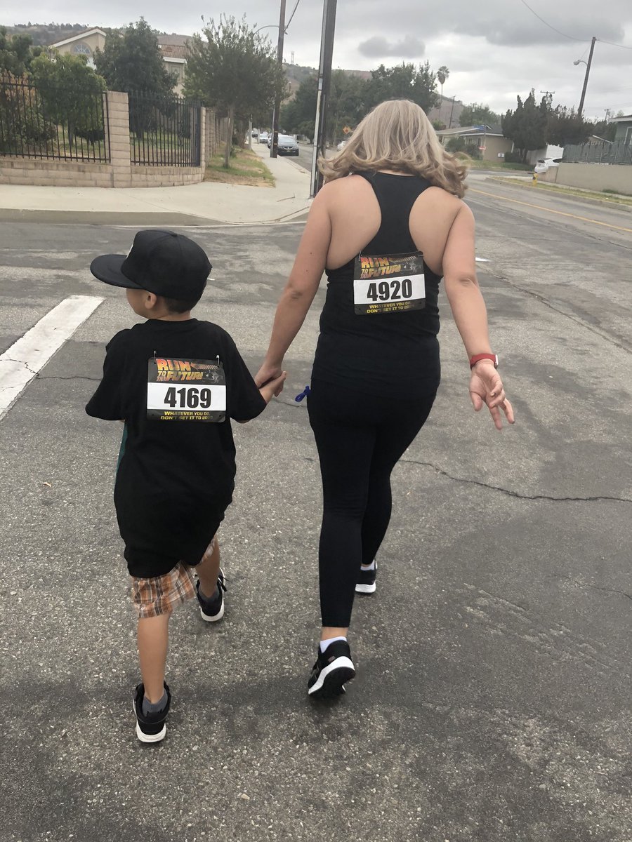 ethanbrandon13's tweet photo. Great Scott!! We did it! We Ran to the Future!! Family fun run with a @BacktotheFuture theme. Even @liliboo02 and @JISalan05 time traveled with us!! Had a Blast, it was Heavy! #RunToTheFuture #IRun4Movement https://t.co/cjhJhuOAXD