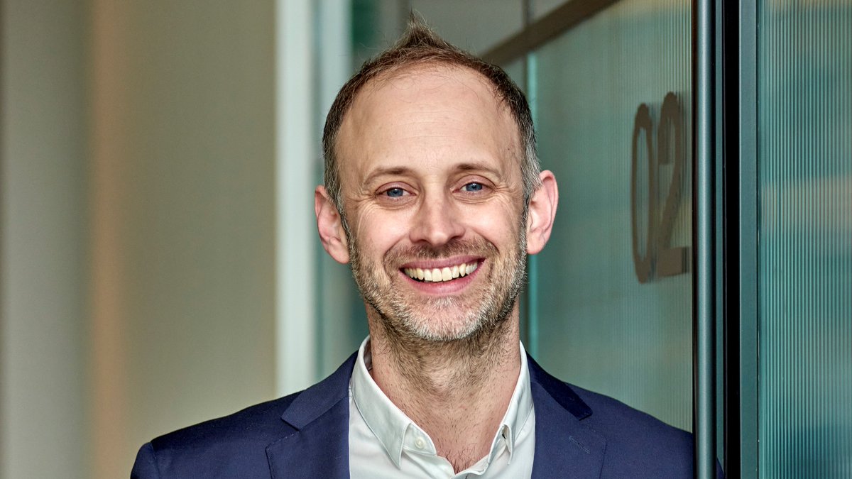 Shoosmiths's tweet photo. Our head of mobility and Milton Keynes office, partner Robin Webb explains our fresh ways of working and how this 'new normal' can help our clients, in this month's issue of Business MK on page 12: https://t.co/4MaIIQ39Ge #thenewhow #miltonkeynes #mk @BusinessMK https://t.co/s76VR3wr5T