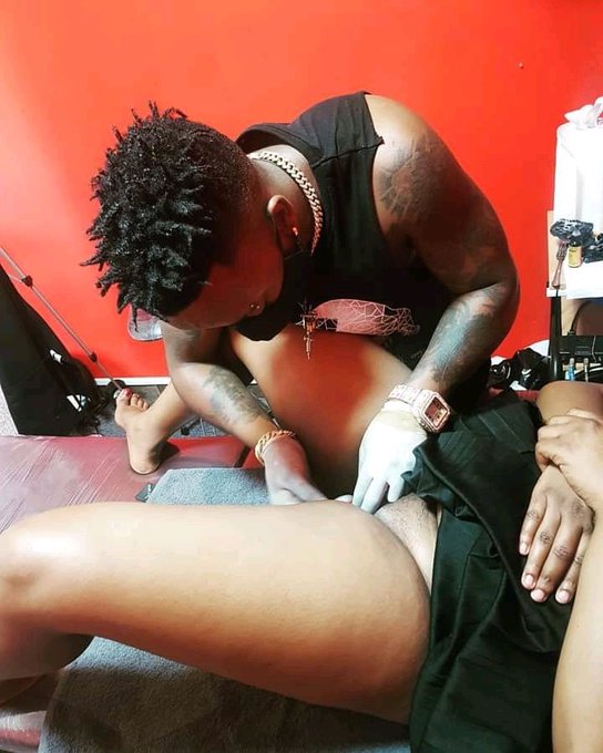 Just another on the job for the man... https://t.co/n86HjiKjFP<a href="/tag/nudes"class="tags"><span>#nudes</span></a>