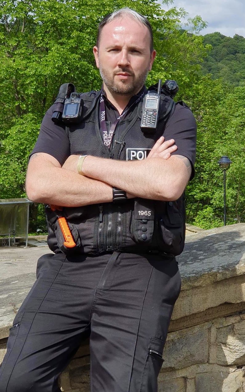 Police benjamin hotsell watch