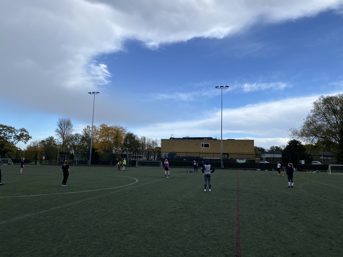 UoSWFC's tweet photo. We had a more relaxed session today! Taking part in some foot rounders!! Featuring an action shot from our president😍⚽️ https://t.co/63xivOfVfd