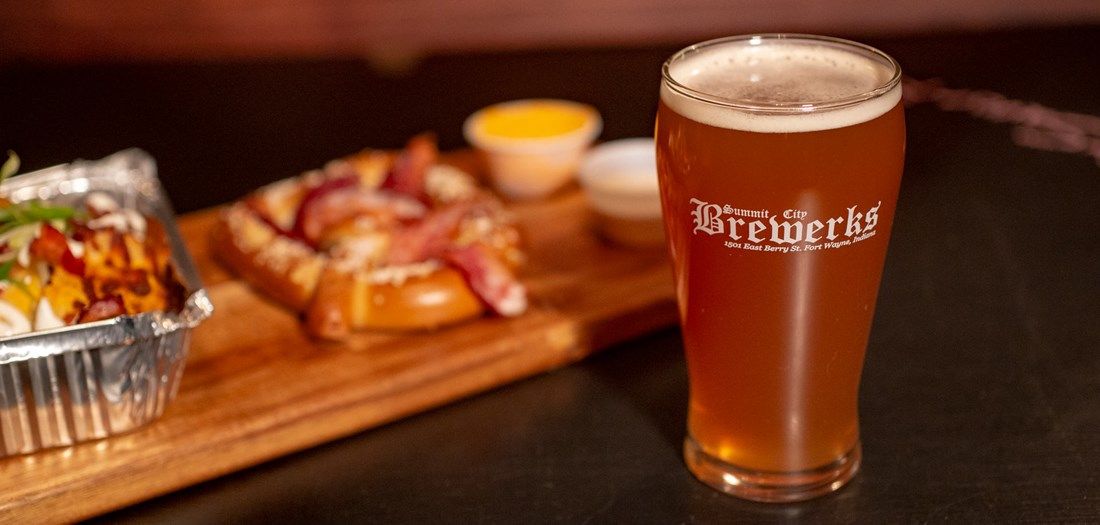 VisitIndiana's tweet photo. Do you like beer? Travel around to Northern Indiana craft breweries this fall with a Beer Trail passport in hand! Make it an ale inspired road trip. π»π
Read More: https://t.co/P6OLtGC8mk
#indiana #visitindiana #INFallRoadTrips https://t.co/Tx5tK9lghO
