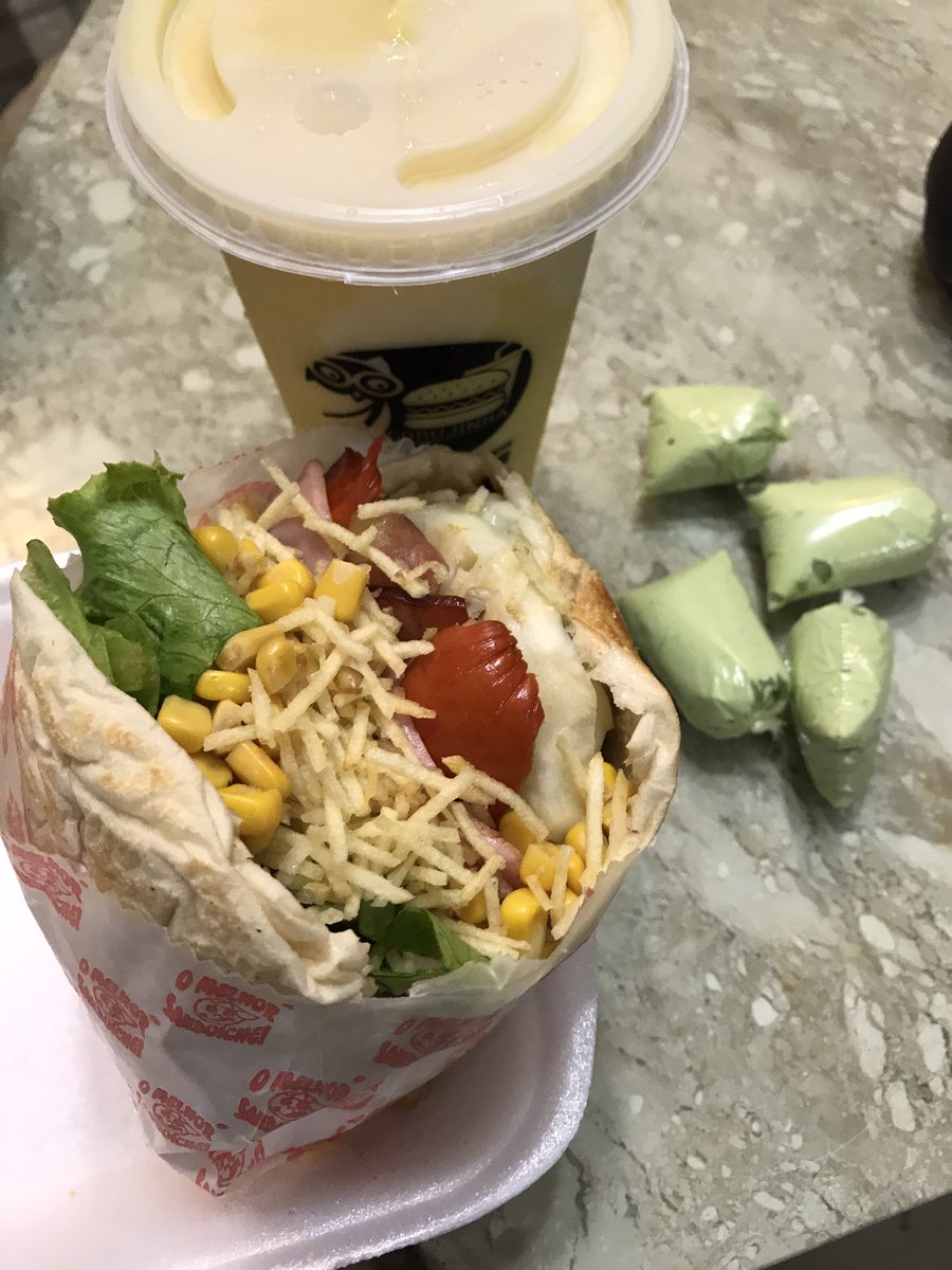 egoias's tweet photo. Domingo dem x-tudo é um dia perdido 🤤
Quem quiser vai o contato aí. Pitdog do corujinhahamburgueria
pedidos: (62)3259-4278 / 3248-1053
#xtudo #pitdog #goias #enquantoissoemgoias #molhoverde https://t.co/XgB2jRnbz3