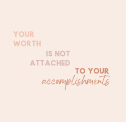 in_sane_'s tweet image. Reminder: A flower doesn’t feel itself blooming, yet we still appreciate its beauty. Give yourself time to grow. #softoctober #faithinrecovery