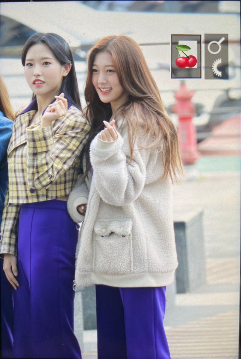 cherishchoerry's tweet photo. 201026 프리뷰

최리야 ~~

#이달의소녀 #최예림 #최리 #Choerry
#loona https://t.co/Muz6JdmPQh