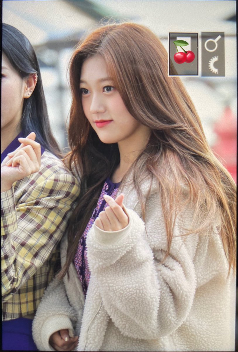 cherishchoerry's tweet photo. 201026 프리뷰

최리야 ~~

#이달의소녀 #최예림 #최리 #Choerry
#loona https://t.co/Muz6JdmPQh