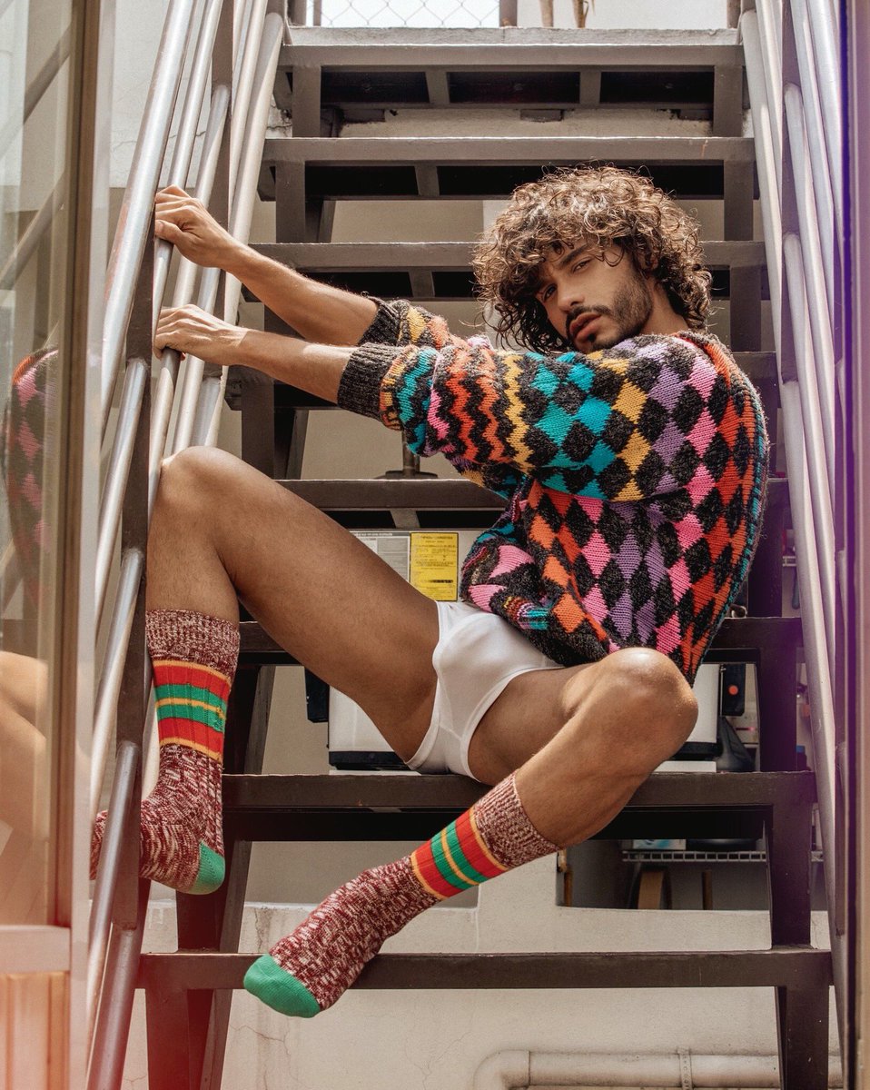 euscalipzo's tweet photo. No pidas  suerte, despierta algo más que sus deseos esta noche. 
.
.
.
#sexyboy @reyocando #sexysiempre #caliente🔥📷  #fhotography  @tochirock #envios✈️ #lomejorestaporvenir #entrehombres #comodida #outfits #niñosencasa 
#Zuppo💙 #EusCalipzo https://t.co/XbVnMfxnJd