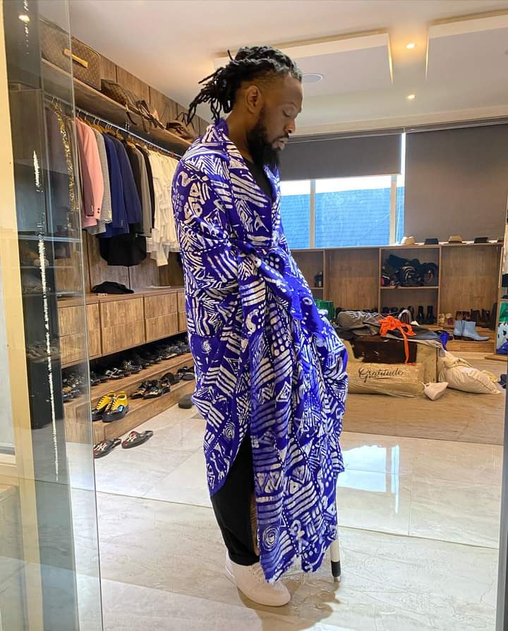 samsonobam's tweet image. The opa ase of oba of lagos is here with @timaya#endinjustice