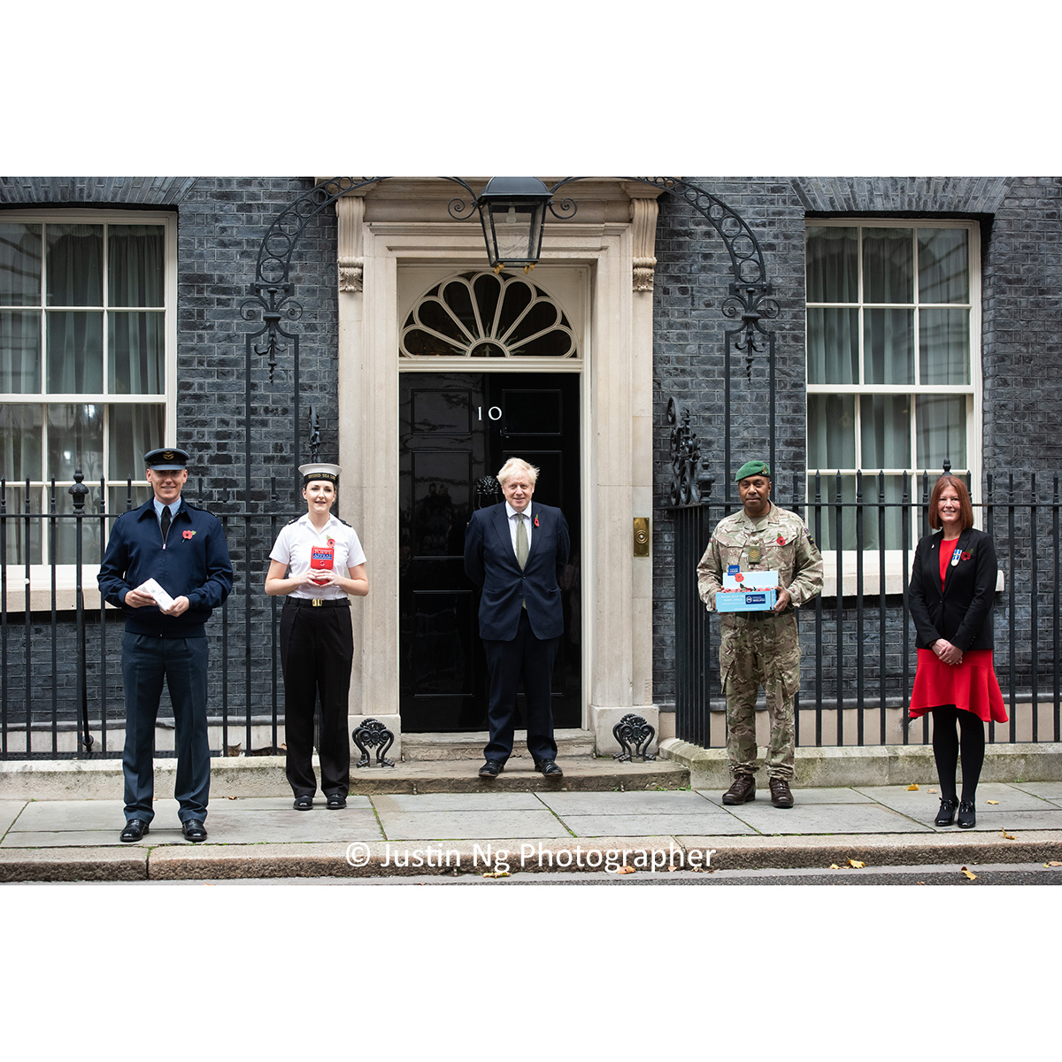 justin_ng's tweet photo. So on Friday @Number10cat, impeccable as ever with timing, pre-empted the Poppy appeal photo op with his own and then gracefully hid in the bkgd so as not to upstage that other fella (his 2nd almost photobomb that day). Can you spot him in the last pic ? https://t.co/wEP9VQqh9i