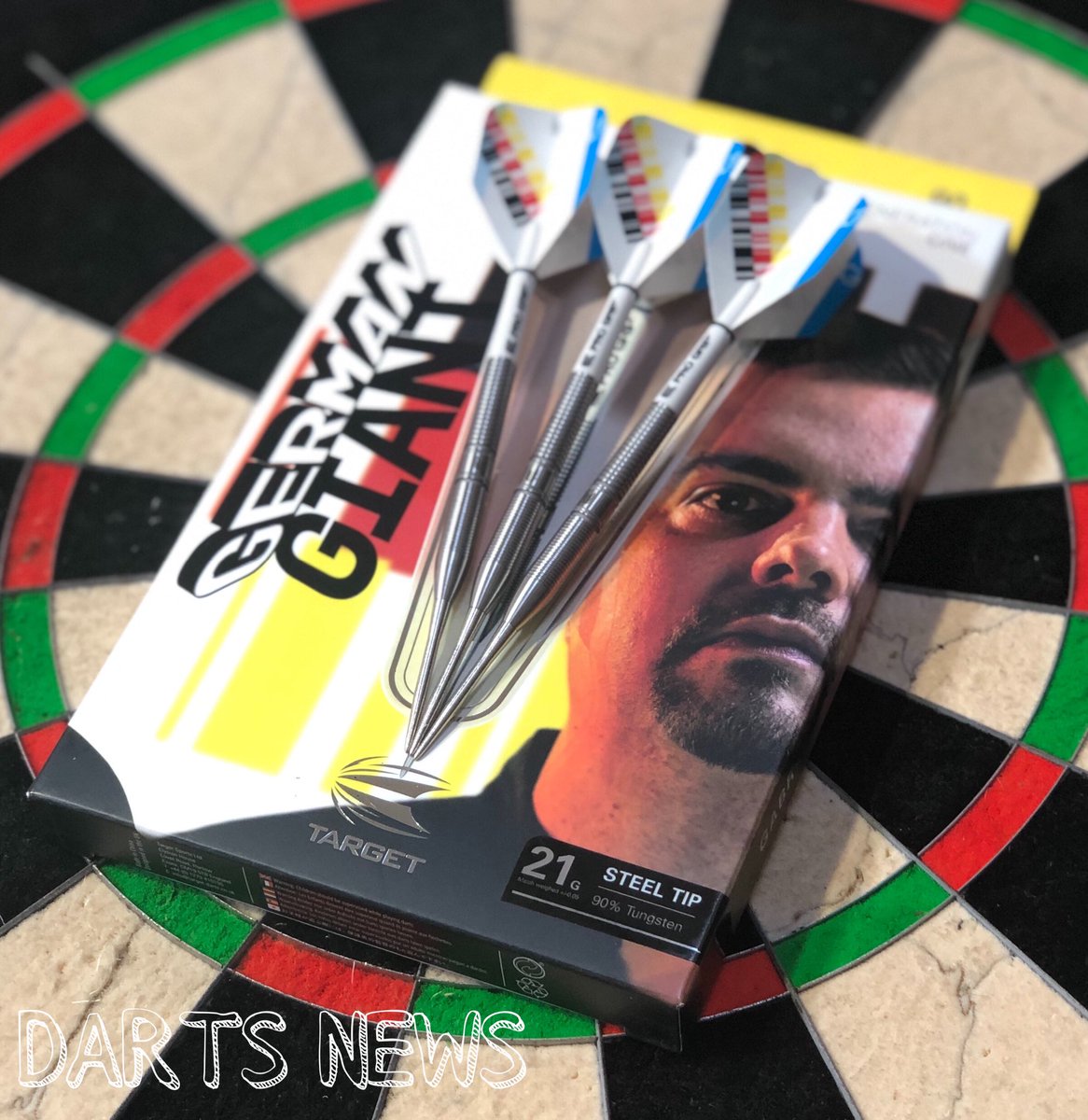 dartsnewsstats's tweet photo. 🎯 OUR NEXT FREE DARTS GIVEAWAY IS HERE 🎯
⠀
Want to be in the chance of winning a brand new set of Gabriel Clemens darts? 

Simply..
⠀
1️⃣ FOLLOW us @DartsNewsInfo ✅
2️⃣ RT this post ✅
3️⃣ TAG a mate in the comments ✅

(Winner announced when we reach 11k)
⠀
Good luck! 👍 https://t.co/4bfOowJewx