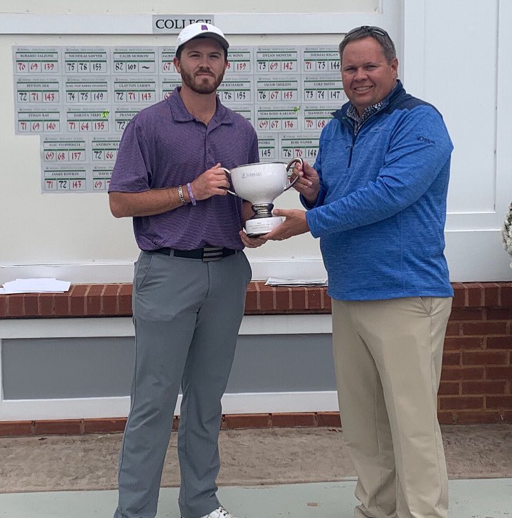 UNAgolf's tweet image. Boom!! Congrats to @Kadota_Terry on his win at the Fall Classic at Canebrake! Dakota fired rounds of 71-64 (-9) to win by one.  Overall some fantastic play by the 🦁’s this week, with 9 guys finishing at par or better for the tournament 💪🏽🔥! #RoarLions ⛳️⛳️