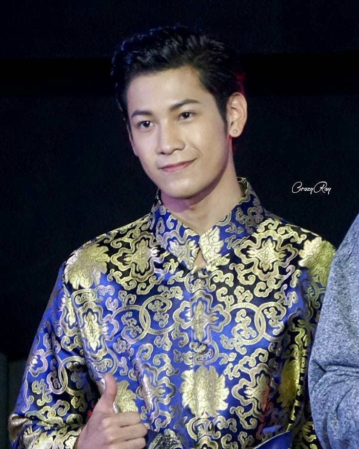 bookofperaya's tweet photo. 𝑮𝒐𝒐𝒅 𝒎𝒐𝒓𝒏𝒊𝒏𝒈 🥰

#SingtoPrachaya https://t.co/UOVEvRMizt