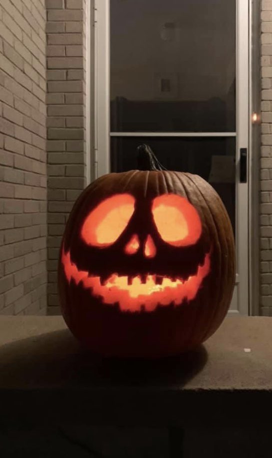 My attempt at a Jack Skellington pumpkin this year! 🎃Happy Halloween Sharks!