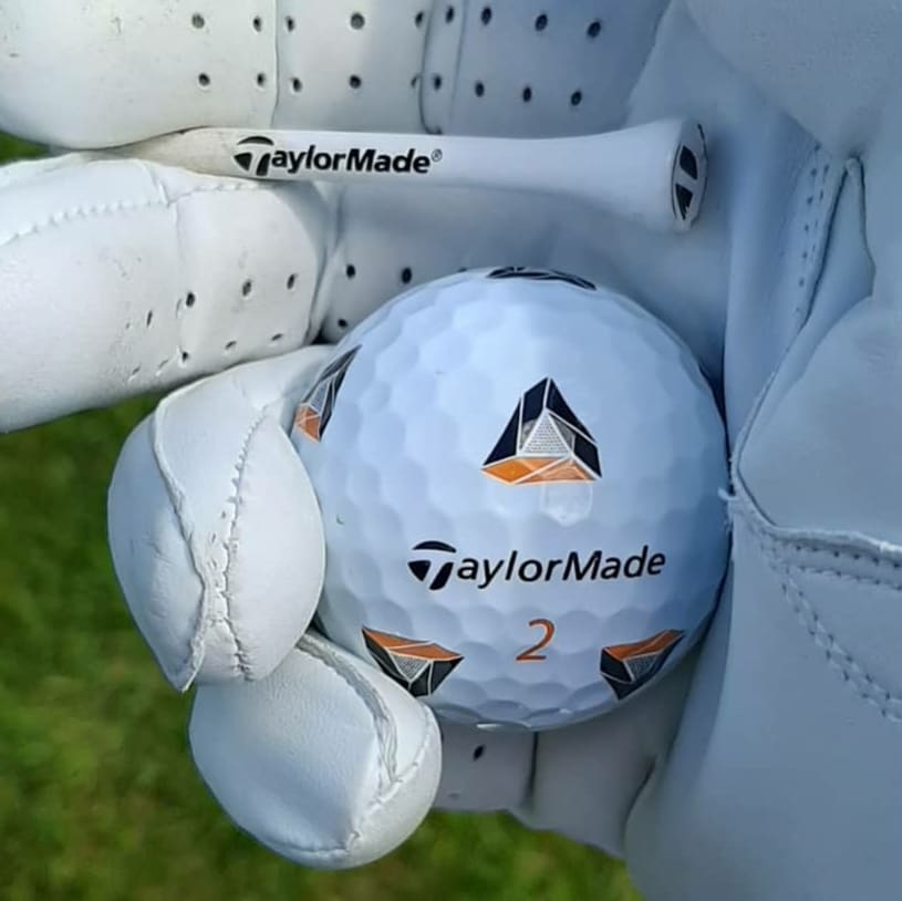 ianroberts1962's tweet photo. @TaylorMadeTour Been a long time coming. A nice nett 67 -4 to end the weekend. #SIMMAX #TP5Pix #P790 #TourSpider Fizzing those #SIMFairways right now. #VSteel https://t.co/lU7yXYRDIQ