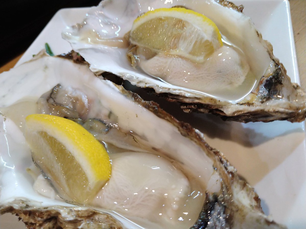 あややayy スターすすきの姉妹店 海鮮居酒屋どんぶりっこ 海のミルク 牡蠣 生と蒸し そして煮ツブ やっぱり北海道は美味しい物が沢山 北海道 美味しい物 牡蠣 ツブ グルメ 緑茶割 スターすすきの 姉妹店 海鮮居酒屋 どんぶり あややayy スターすすきの姉妹店 海鮮居酒屋どんぶりっこ 海のミルク 牡蠣 生と蒸し そして煮ツブ やっぱり北海道は美味しい物が沢山 北海道 美味しい物 牡蠣 ツブ グルメ 緑茶割 スターすすきの 姉妹店 海鮮居酒屋 どんぶり